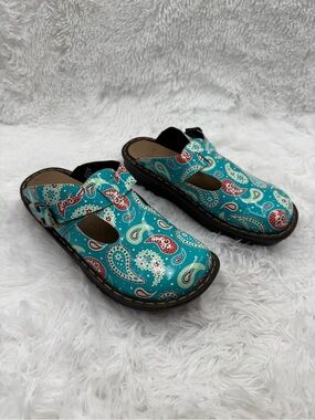 Ingaro Clogs Size 7 Happy Mary Jane Paisley Comfort Clogs Slip Resistant
